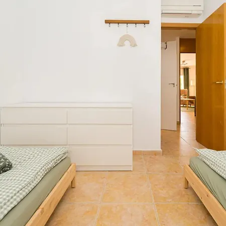 Alborada Golf Bajo Apartamento *